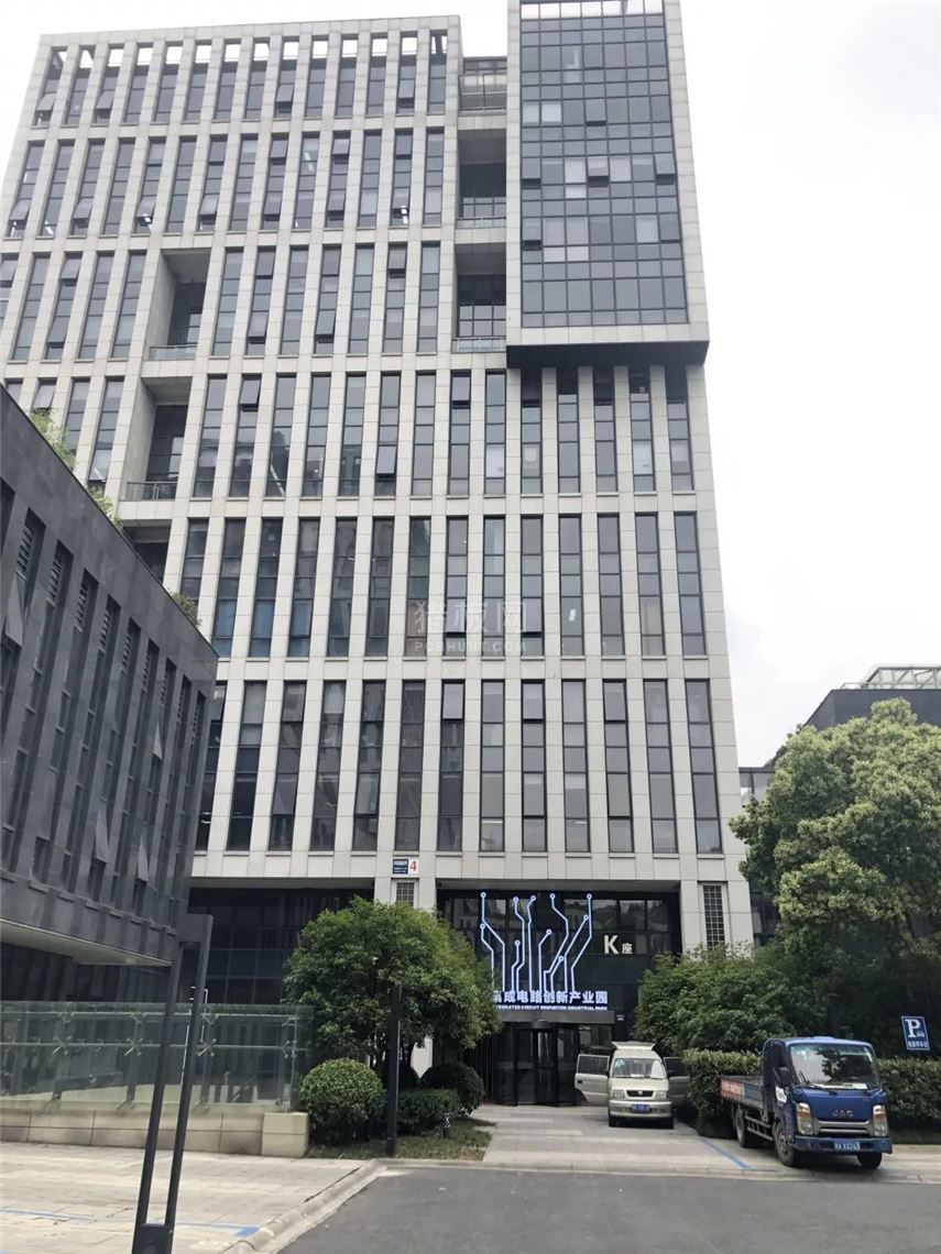 中文字幕无码他人妻味