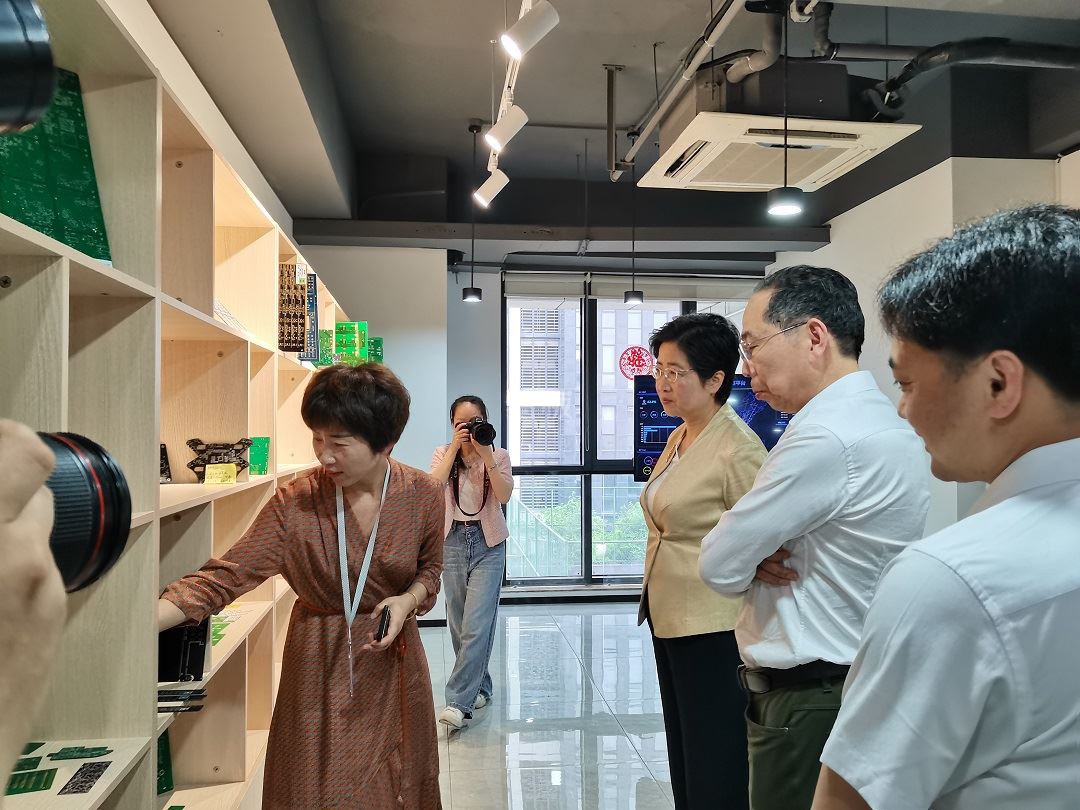 中文字幕无码他人妻味