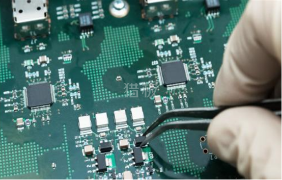 中文字幕无码他人妻味