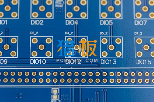 中文字幕无码他人妻味