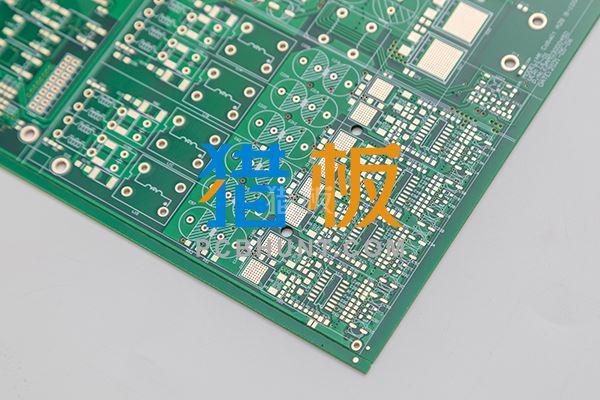 中文字幕无码他人妻味